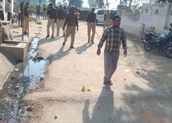 सिकंदराराऊ में गोली से एक घायल