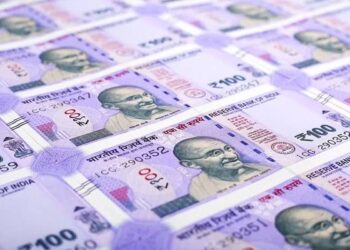 थैला प्रकरण: गाड़ी भी गई और थैला भी गया