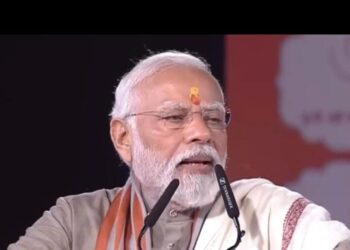 मथुरा के कान्हा ने यहां से जाकर गुजरात में द्वारिका बनाई, कृष्णनगरी में बोले प्रधानमंत्री