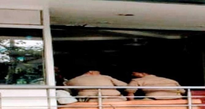 तीन जूता कारोबारियों पर आयकर विभाग की जांच
