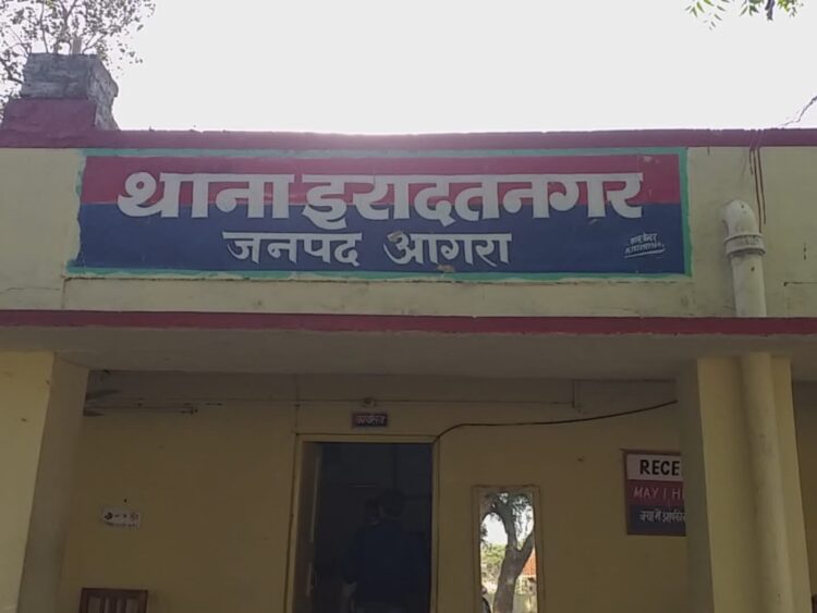 ट्रक के अंदर से लाखों रुपए की बोरोलीन एंटीसेप्टिक क्रीम हुई चोरी