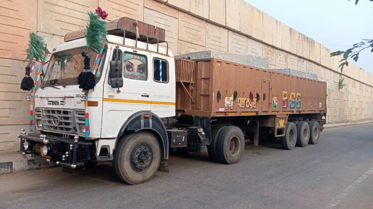 पुलिस का एक ऐसा गुड वर्क जिसका खुलासा नहीं किया गया, कारण- चौकी से चोरी हो गया था ट्रक !