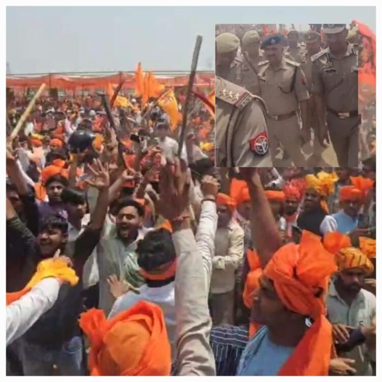 पुलिस को कार्यक्रम स्थल पर देख करणी सेना ने लहराए तलवार- डंडे, पुलिस वापस लौटी
