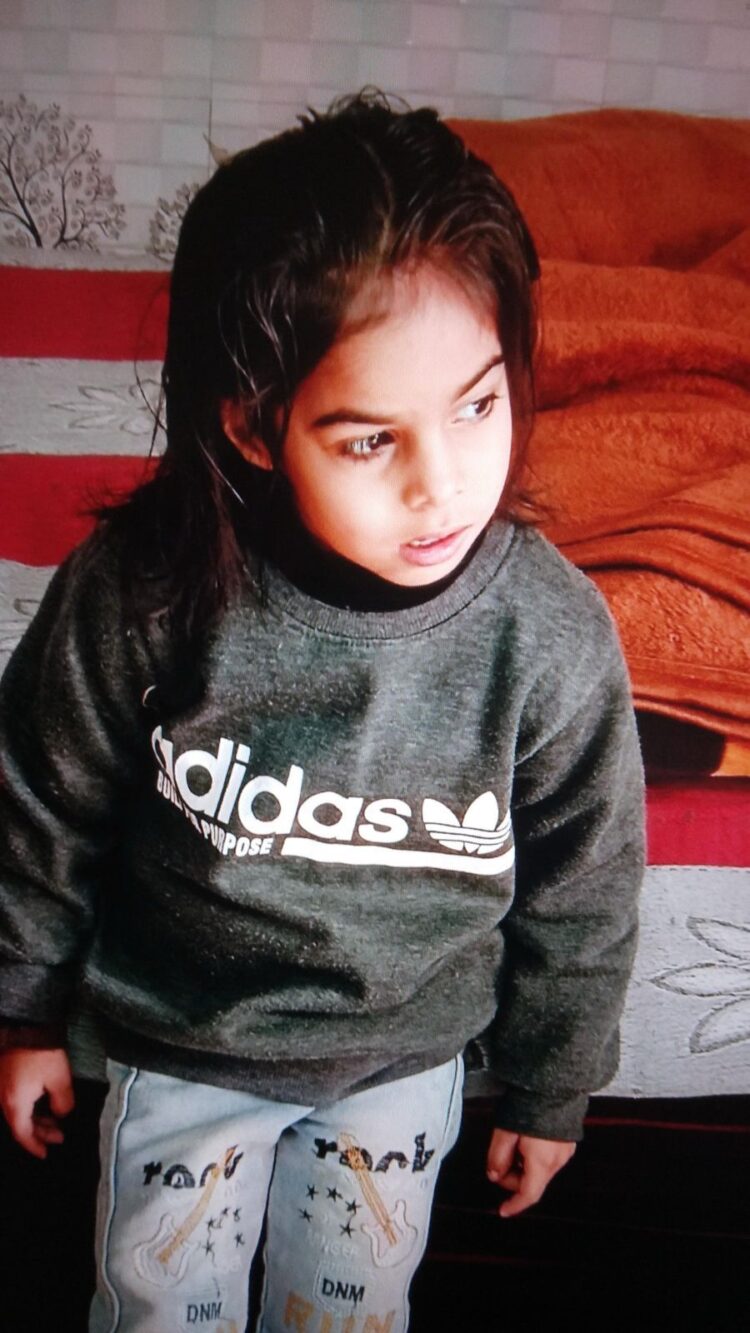 साढ़े चार साल की बच्ची के गायब होने पर दौड़ी एत्माउद्दौला पुलिस, दो घंटे में खोज निकाला