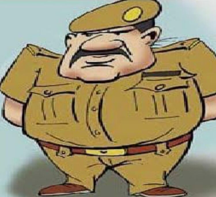 हाईकोर्ट ने की FIR निरस्त, फिर भी लगाई चार्जशीट