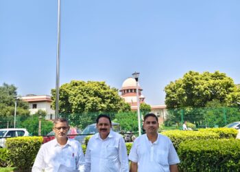 शिक्षकों का संघर्ष सुप्रीम कोर्ट पहुंचा, संघ ने सुप्रीम कोर्ट में पुर्नविचार याचिका दाखिल की