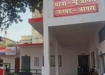 वेबसाइट पर परिचय होने के बाद डेट पर मिलने आई युवती की स्कूटी लेकर युवक फरार