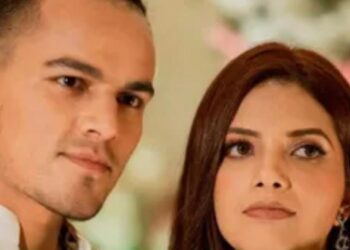 भारतीय क्रिकेट टीम के लेग स्पिनर राहुल चाहर ने अपनी पत्नी इशानी जोहर से अलग होने की घोषणा की