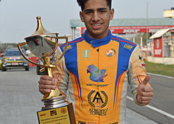 आगरा का शहान कार रेसिंग में भी राष्ट्रीय चैंपियन बना