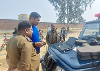 ड्रोन कैमरों के सहारे अलीगंज पुलिस की शराब तस्करों पर नजर