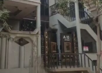 चांदी कारोबारी के प्रतिष्ठान और आवास पर आयकर विभाग का छापा