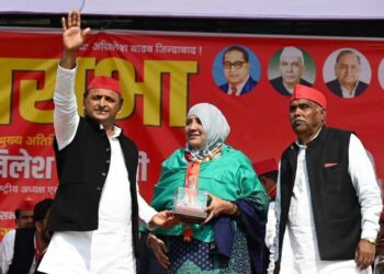 एटा और कासगंज में सपा प्रमुख अखिलेश यादव की हुंकार