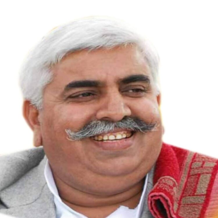 नहीं दिखे कई दिग्गज: कहां तुम चले गए……!