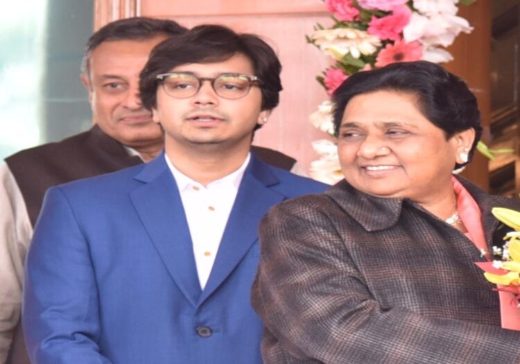 यूपी में बाउंस बैक करने के लिए मायावती ने खाई कसम, बीजेपी को हराने के लिए टारगेट होगी सपा