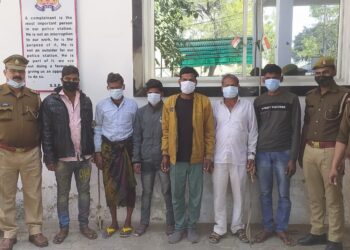 न्यू आगरा पुलिस और क्रिमिनल इंटेलिजेंस विंग ने 25 लाख रुपए की लूट होने से बचाई