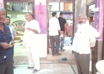 खेरागढ़ में सर्राफा कारोबारी के यहां लाखों की चोरी