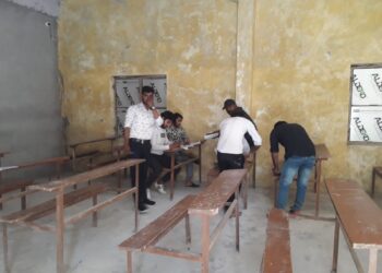 विश्वविद्यालय की परीक्षाओं का बुरा हाल, खुलकर हो रही नकल