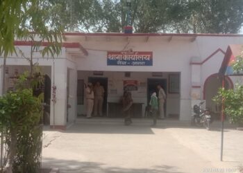 प्रेमी जोड़े ने ट्रेन के आगे कूदकर दी जान