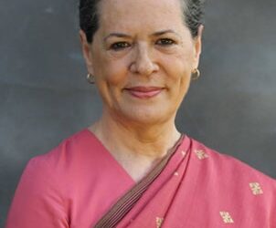 कांग्रेस ने हमें सब कुछ दिया, अब कर्ज चुकाने का समय-सोनिया गांधी