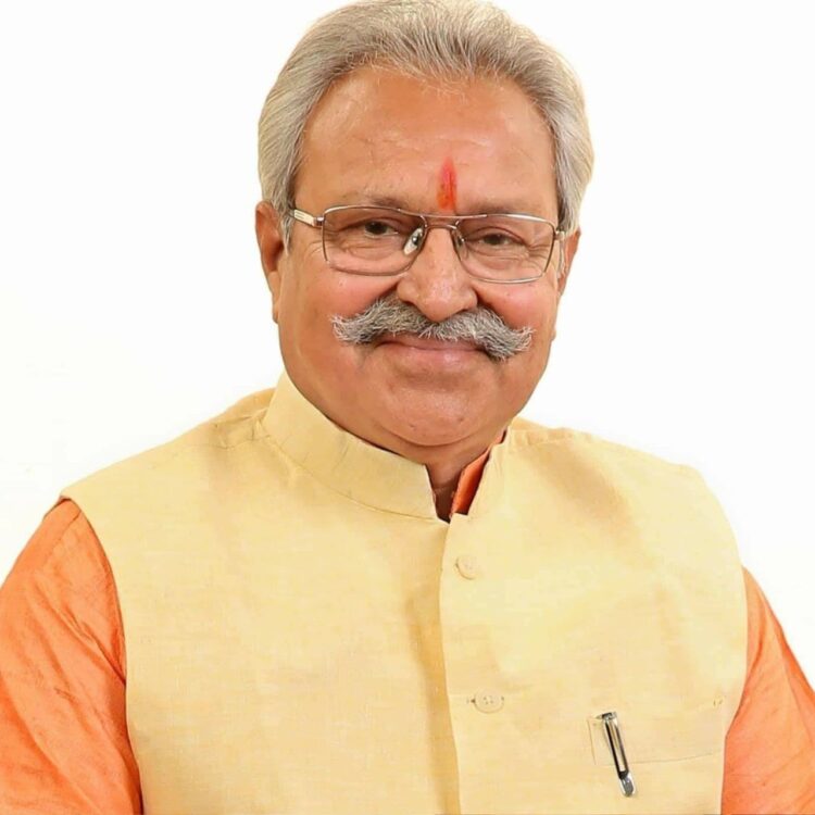 यूपी से लक्ष्मीकांत वाजपेयी, भाजपा ने कई सीटों पर किया भाजपा प्रत्याशियों का एलान