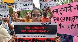 बदला जा सकता है अंग्रेजों के जमाने का देशद्रोह कानून