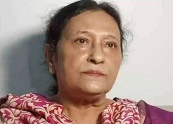 आजम खान की पत्नी तंजीम फातिमा व बेटे अब्दुल्ला आजम ने कोर्ट में सरेंडर किया