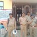 अछनेरा में शराब माफिया और उसके साथी की संपत्ति की गई कुर्क