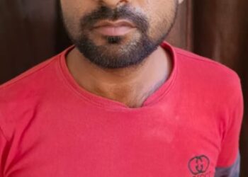 साली का मोबाइल लेकर फरार जीजा पुलिस ने पकड़ा