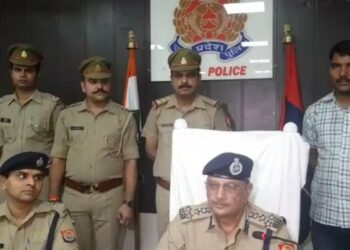 सदर में ज्वेलर के यहां लूट करने वाले बदमाशों से पुलिस की मुठभेड़