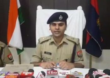 बीएसएनएल दफ्तर के गार्ड रूम में मिली अवैध शराब