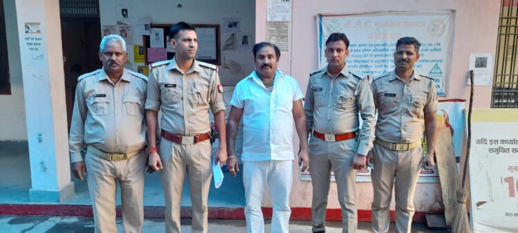 विधायक के करीबी को पुलिसकर्मियों से अभद्रता करना पड़ा भारी