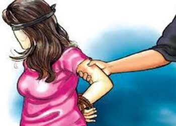 युवती को बहला फुसला कर ले गया दूसरे संप्रदाय का युवक