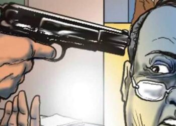 रावतपाड़ा में फर्म के कार्यालय में व्यापारी की कनपटी पर तमंचा तानकर 40 लाख की लूट