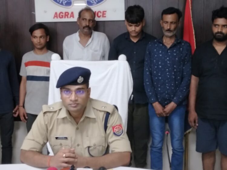 दो कार से पकड़ा गया 1 कुंतल 40 किलो नशीला पदार्थ