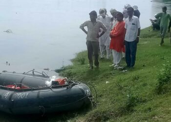 न्यू आगरा से डौकी तक बहते हुए पहुंचा युवक का शव