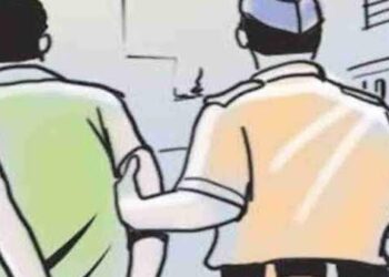 शाहगंज में एटीएम तोड़कर कैश निकालने का प्रयास करने वाला निकला नाबालिग