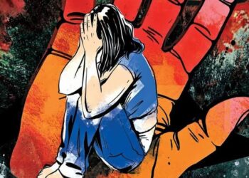 नौकरी का झांसा देकर दोस्त के घर पर ले जाकर शराब पिलाकर किया दुष्कर्म