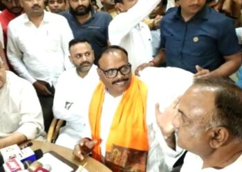 अखिलेश सिर्फ ट्विटर तक सीमित बोले डिप्टी सीएम बृजेश पाठक