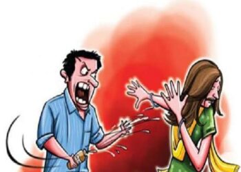 महिला लेखपाल के ऊपर तेजाब फेंकने वाला आरोपी गिरफ्तार