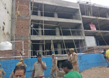 आगरा विकास प्राधिकरण की तेल माफिया पर बड़ी कार्रवाई