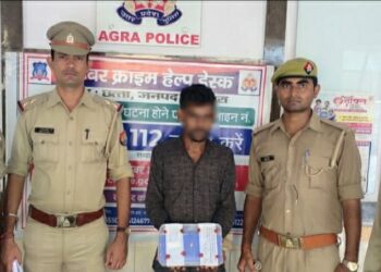 मशीन टूल्स की दुकान के अंदर रात में छिपकर कर्मचारी ने चोरी किए थे 4 लाख रुपये