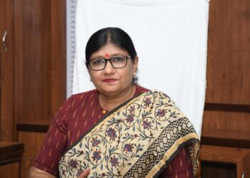 विश्वविद्यालय का माहौल सुधारने के लिए हर चुनौती का करूंगी सामना: कुलपति