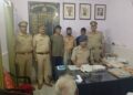 पुलिस ने किया साढ़े तीन लाख की लूट का खुलासा