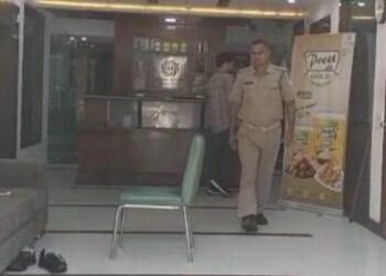 तपन ग्रुप पर आयकर का छापा, दस्तावेज लिए कब्जे में
