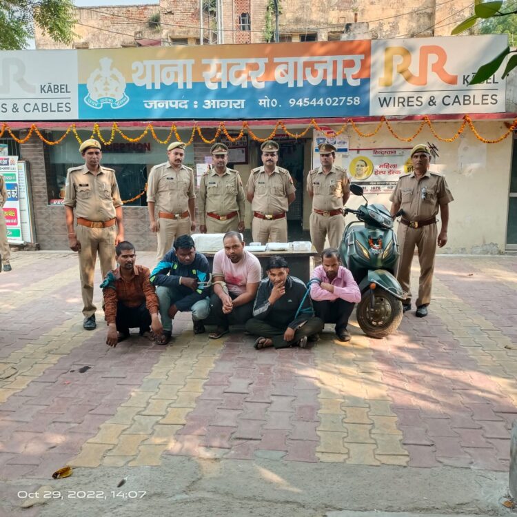 सदर के जिम में तैयार हो रहे थे नकली नोट