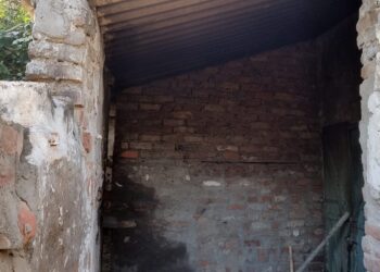 कर्मचारियों के आवासों में मरम्मत पर 60 लाख खर्च, काम हुआ ही नहीं