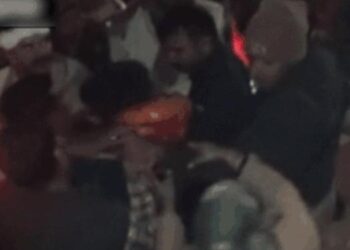 पुलिस की पिटाई कर आरोपी को छुड़ा ले गए उसके परिजन
