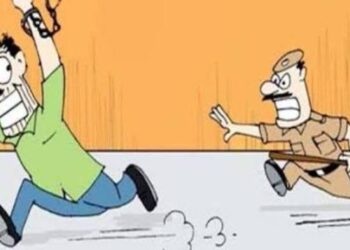 पीड़ित द्वारा कड़ी मेहनत के बाद पकड़ा गया चोर थाने से भागा