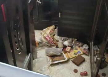 शाहगंज में प्रधानाचार्य के घर में लाखों की चोरी