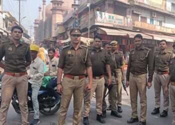 रकाबगंज हत्याकाण्ड: रात भर पड़ी हत्यारोपियों के घर दबिश, दो अभी फरार